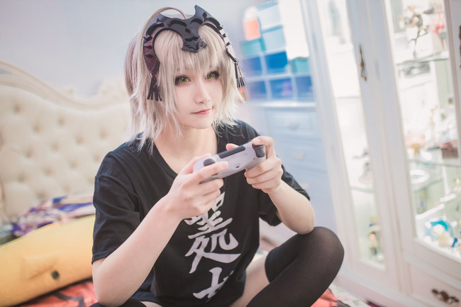 开云体育下载:中艺财富翡翠、和田玉夏季直销会等你来“淘宝”作者:未知2016-06-0612:14:09来源:.panel-overl(图2) kaiyun网站