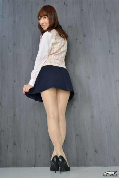 何超仪出席西班牙锡切斯奇幻电影节 任电影节评委“kaiyun体育app”(图2) 开云入口